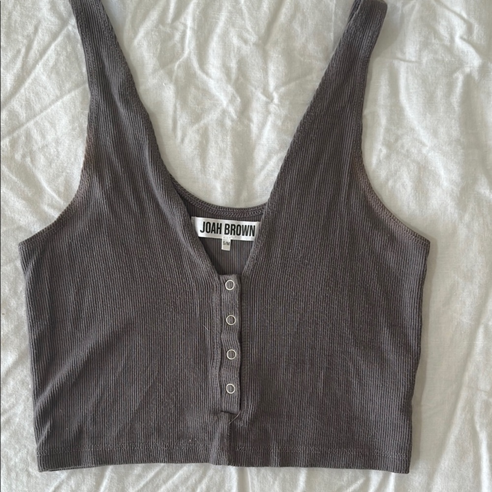 Joah Brown Gray Buttoned Crop Tank Top